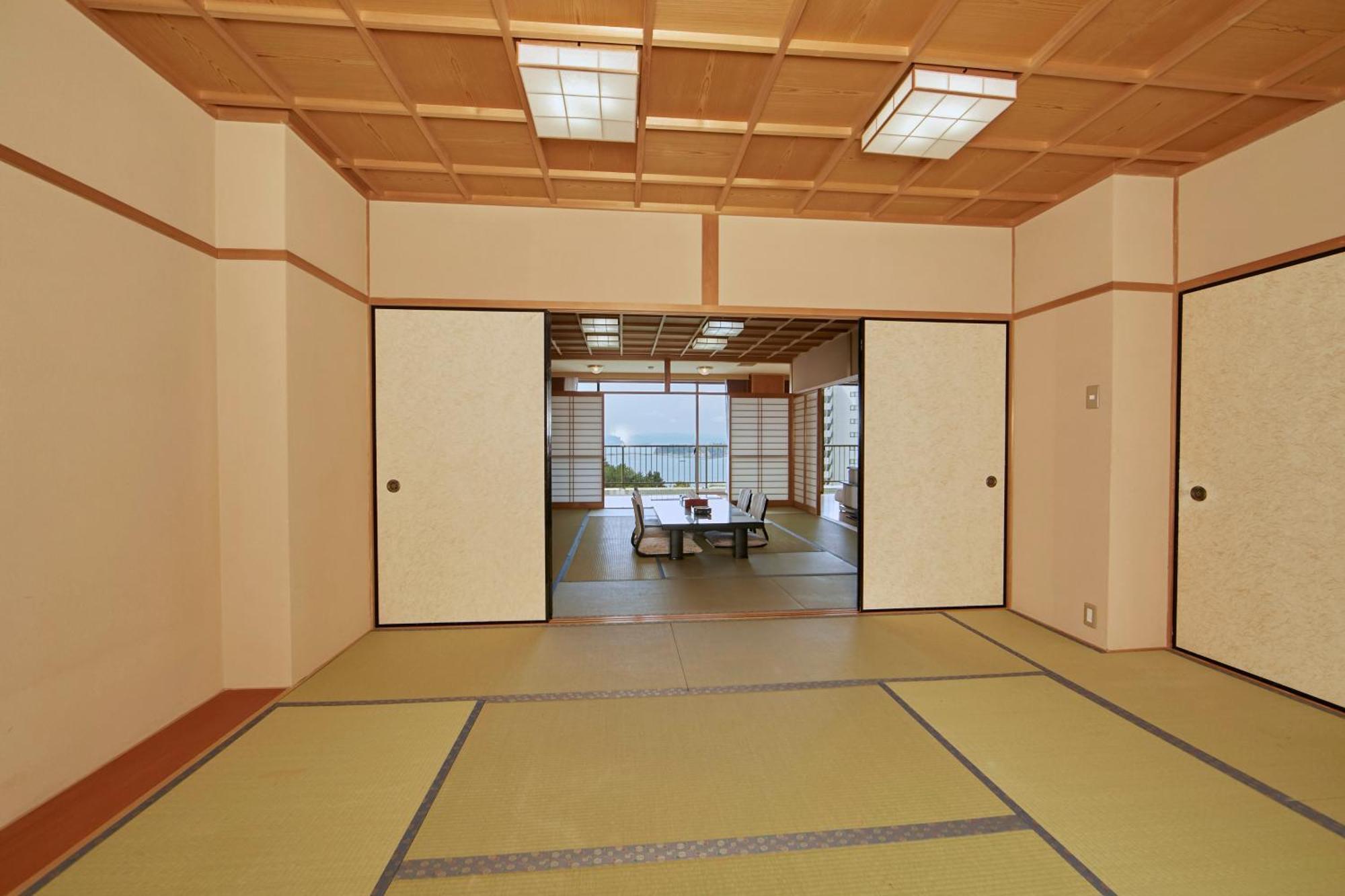Shirahama Onsen Kisyu Hanto Habitación foto